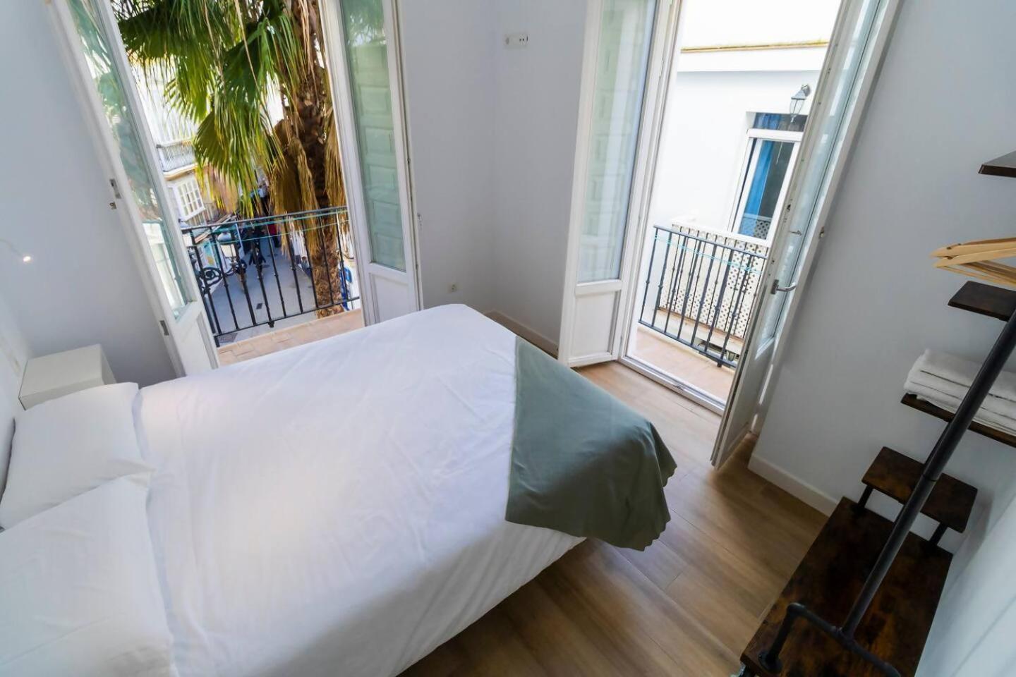Apartamentos La Cruz Verde Кадис Стая снимка