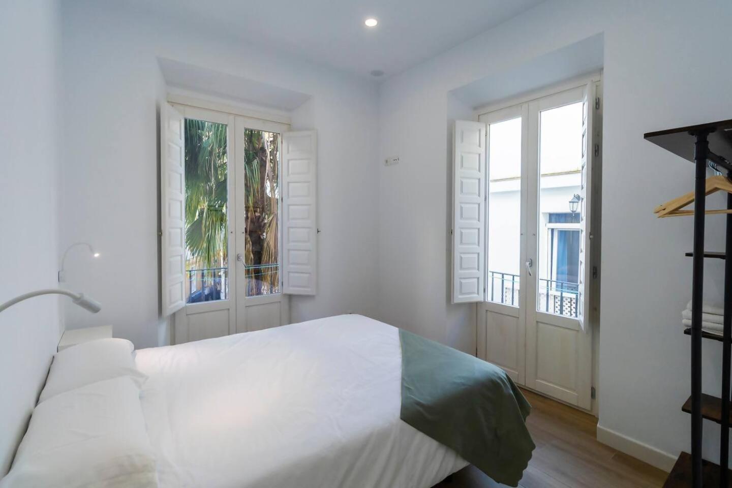 Apartamentos La Cruz Verde Кадис Стая снимка