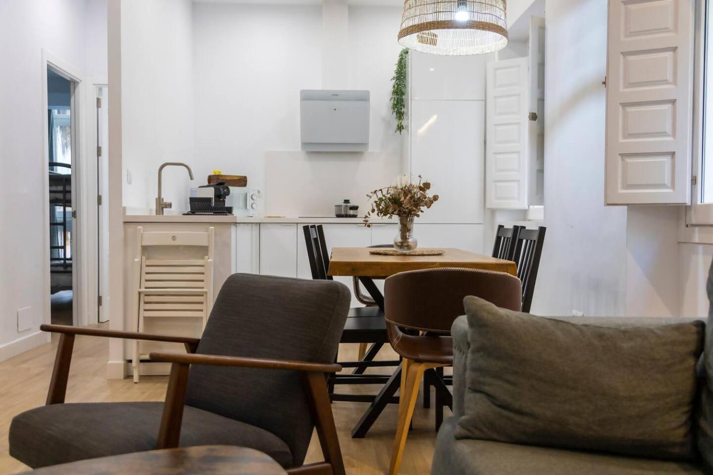 Apartamentos La Cruz Verde Кадис Екстериор снимка